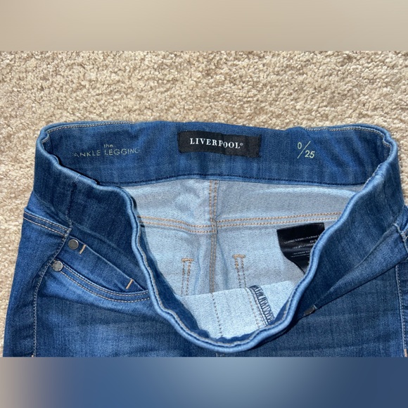 Liverpool Jeans - Picture 4 of 5